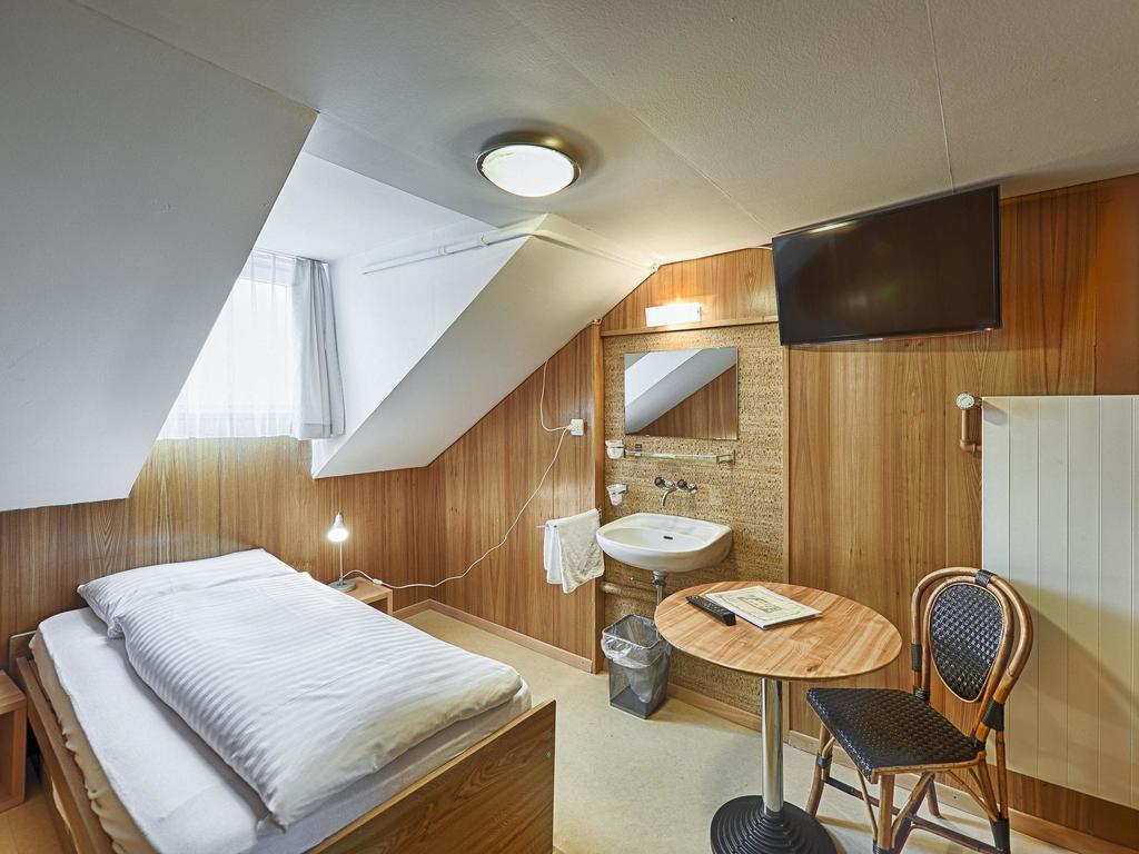 Hotel Weisses Kreuz St. Gallen Rom bilde